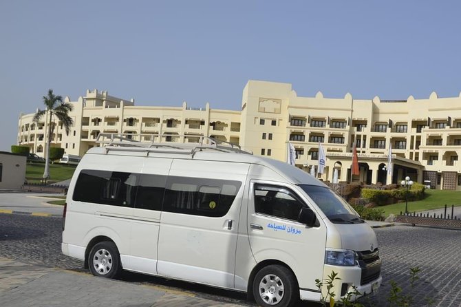 Hurghada Airport Transfer & Fast Track (Price Offered Per Car) - Key points at a glance