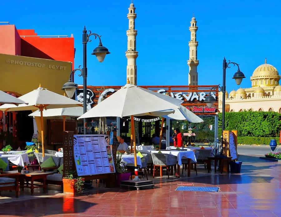 Hurghada: City Guided Tour with Local Market Stop - Why this short tour is worth your time
