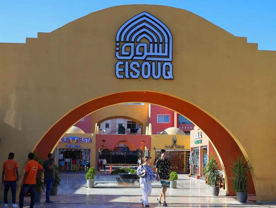 Hurghada: City Guided Tour with Local Market Stop - Transport, walking, and timing