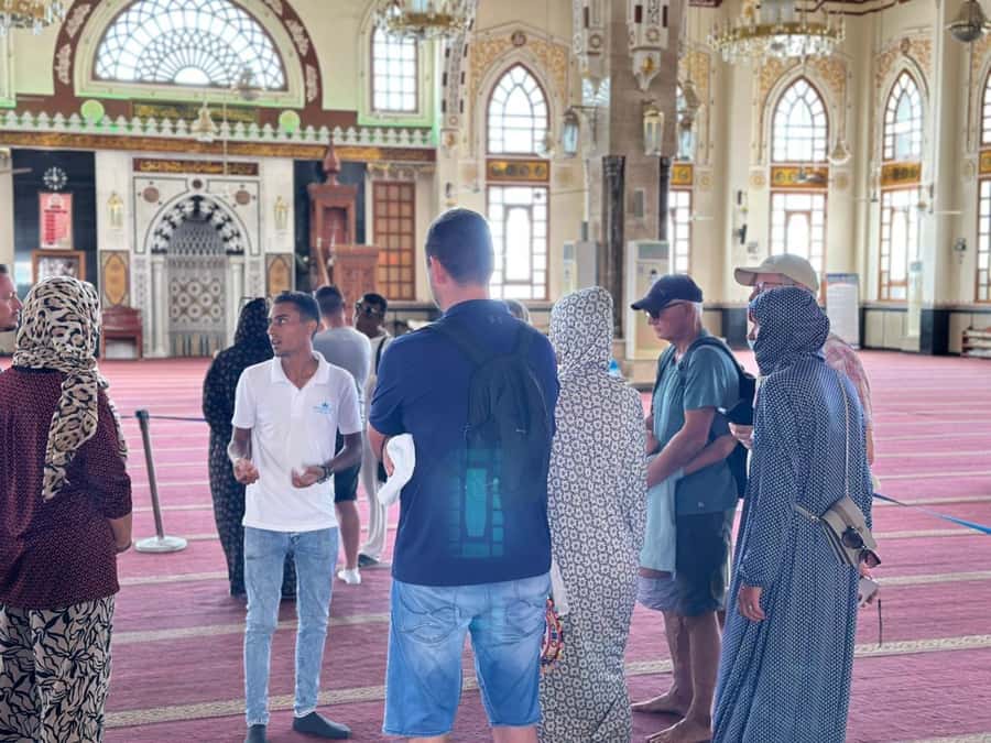 Hurghada: City Guided Tour with Local Market Stop - The value of $25 per person