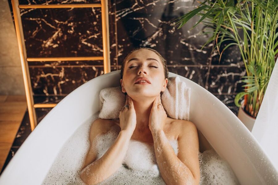 Hurghada: Cleopatra Plus Spa, Massage, Shared Tour - The clay mask and the quiet pause