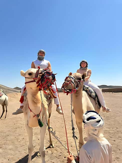 Hurghada: Desert Quad Bike and Buggy Adventure with Transfer - Sunset, BBQ dinner, and the evening show