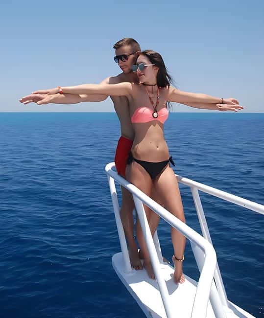 Hurghada: Dolphin Cruise with Snorkeling & Buffet Lunch - Key points to know before booking