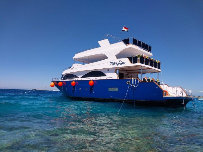Hurghada: Elegance Yacht Cruise To Orange & Magawish island - Forty minutes among Red Sea coral