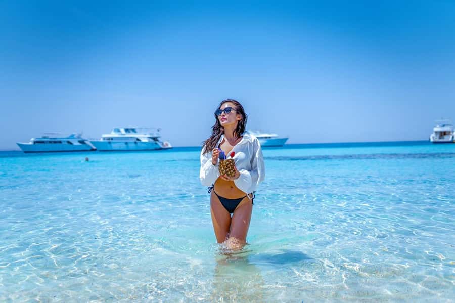 Hurghada: Giftun Island Orange Bay Speedboat Cruise & Lunch - The speedboat ride to Giftun Island