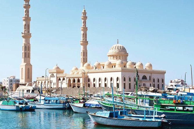 Hurghada: Guided City Highlights Tour with Shopping Stops - Al Mina Mosque and the Meaning of Modest Dress