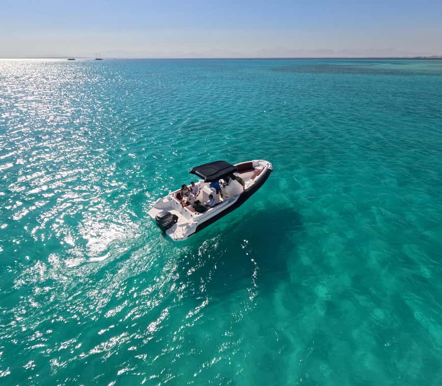 Hurghada: High-Speed Sea Taxi Tour to Orange Bay or Magawish - Magawish Island: the stronger choice for snorkeling