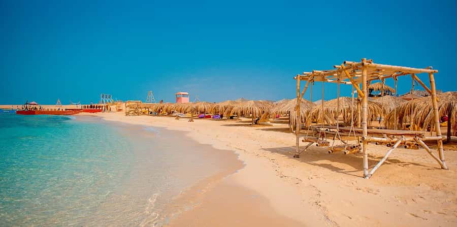 Hurghada: Hula Hula Cruise with Lunch, Massage, & Snorkeling - Water sports keep the day from feeling too quiet