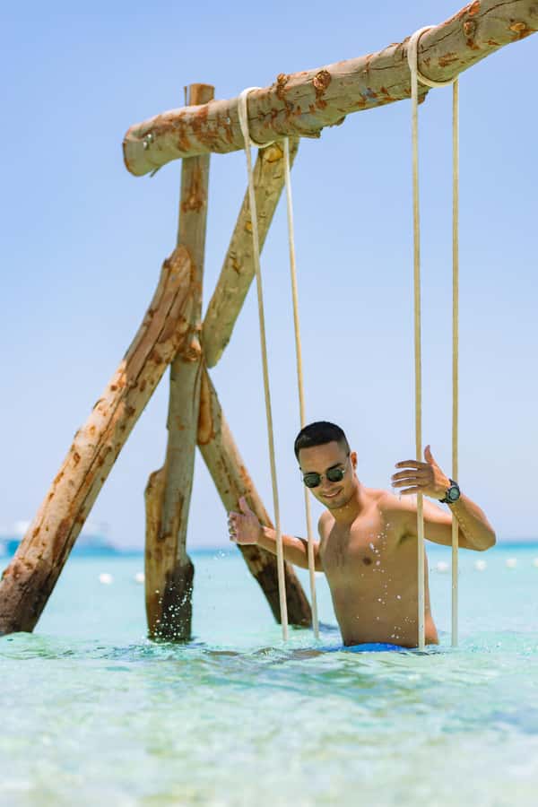 Hurghada: Hula Hula Speedboat w/ Optional Snorkeling & Lunch - A quick speedboat escape from Hurghada