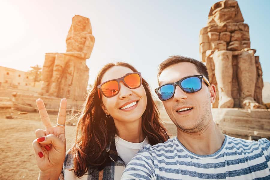 Hurghada: Luxor Hot Air Balloon Ride and Day Tour With Meals - Landing on the West Bank at sunrise