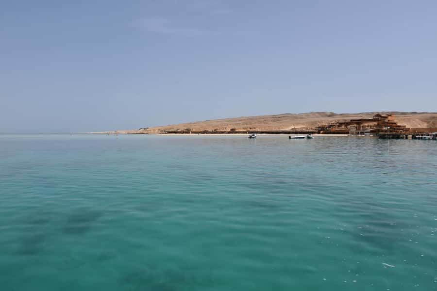 Hurghada: Luxury Giftun island w/snorkeling/lunch & Massage - What to pack for comfort