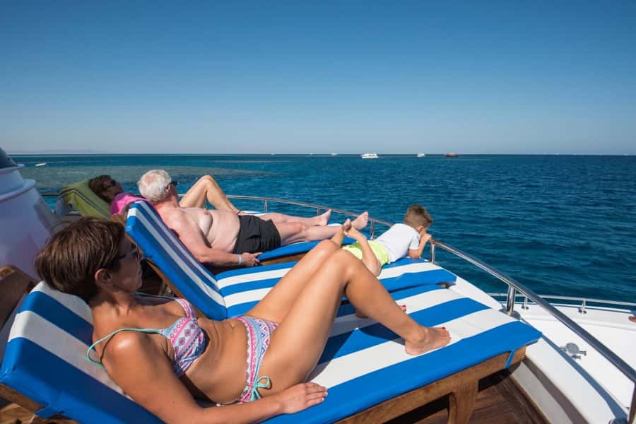 Hurghada: Luxury Orange Bay Cruise with Lunch and Pickup - Sailing from Hurghada Marina