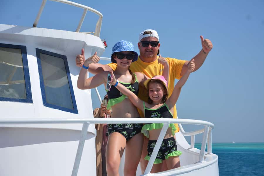 Hurghada: Orange Bay Island Boat Trip w/ Breakfast and Lunch - Two hours on Orange Bay Island