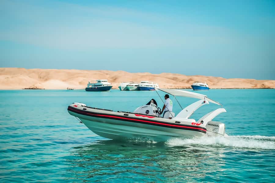 Hurghada: Orange Bay & Magawish Island Speedboat with Lunch - Shared or private: which version makes sense?