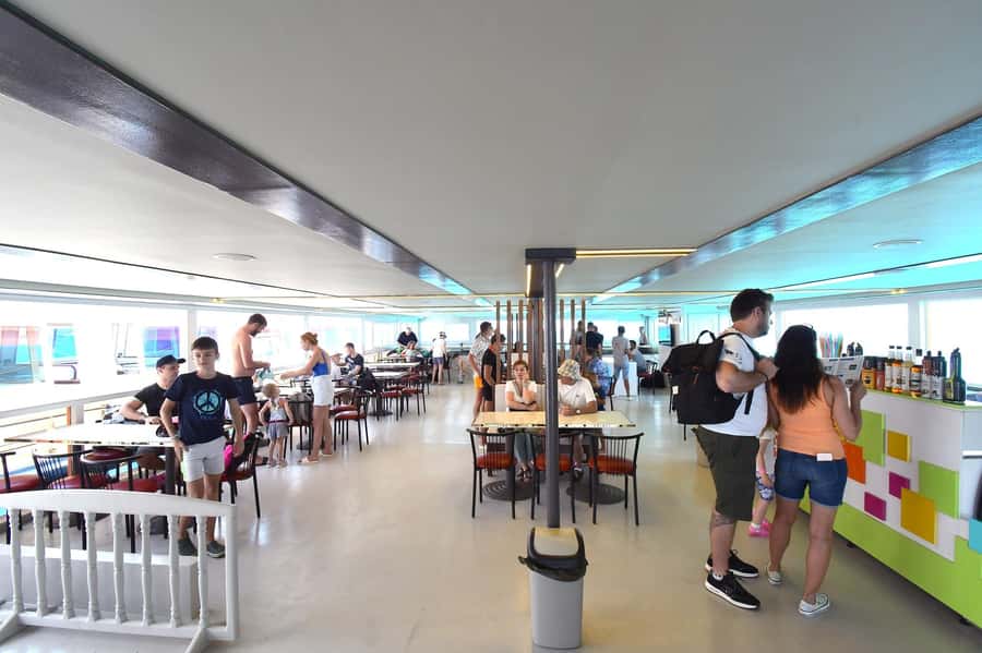 Hurghada: Panoramic Semi-Submarine Cruise with Snorkeling - Is $18 a fair price for four hours?