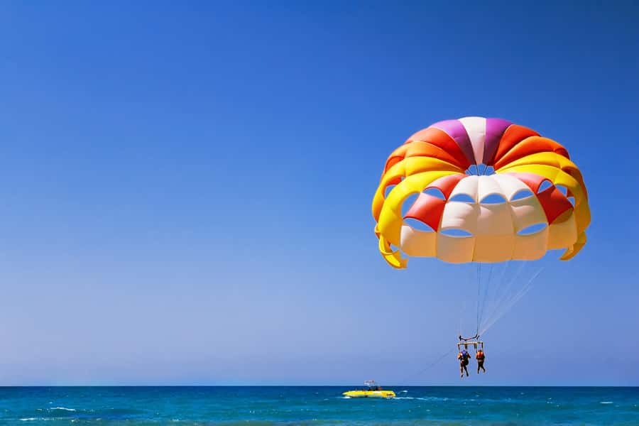 Hurghada: Parasailing Adventure on the Red Sea - Should you book it?