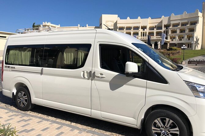 Hurghada Private city Tour - A private car and a driver who can adapt