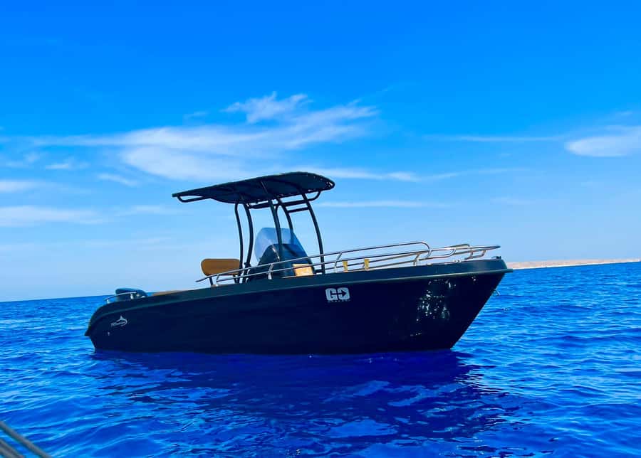 Hurghada: Private Speedboat Adventure with Snacks & Pick-up - Sandbanks and the quieter side of island time