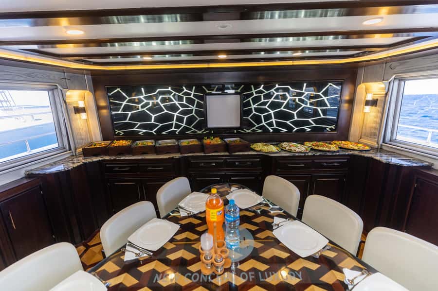 Hurghada: Royal Luxury VIP Cruise to Orange Bay with Lunch - An early start from five Red Sea resort areas