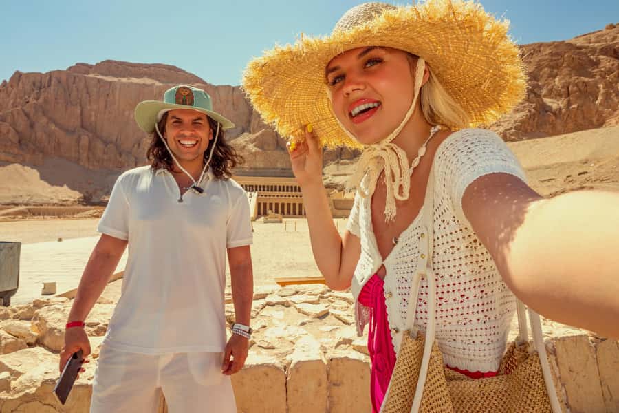 Hurghada: Small-Group Luxor Day Tour & Sunrise Balloon Ride - Floating above Luxor at sunrise