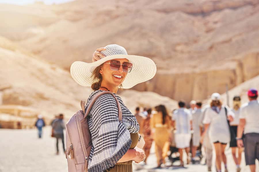 Hurghada: Small-Group Luxor Day Tour & Sunrise Balloon Ride - Colossi of Memnon: a quick but useful stop