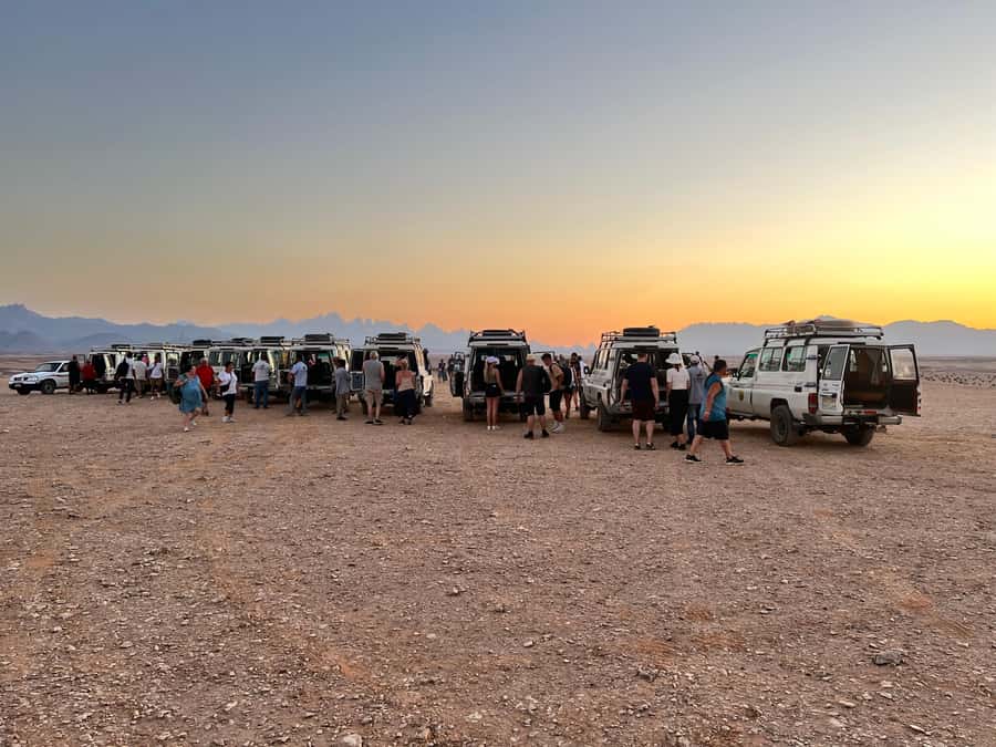 Hurghada: Sunset Camel Ride with Dinner - Sunset from the desert viewpoint