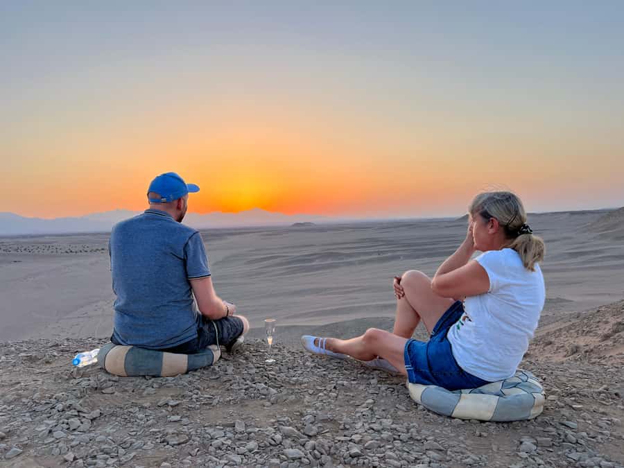 Hurghada: Sunset Camel Ride with Dinner - The ride back and what the price covers