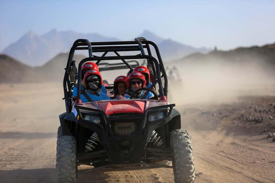 Hurghada: Sunset Desert Safari by Dune Buggy - Dinner, Bedouin camp, and extra entertainment