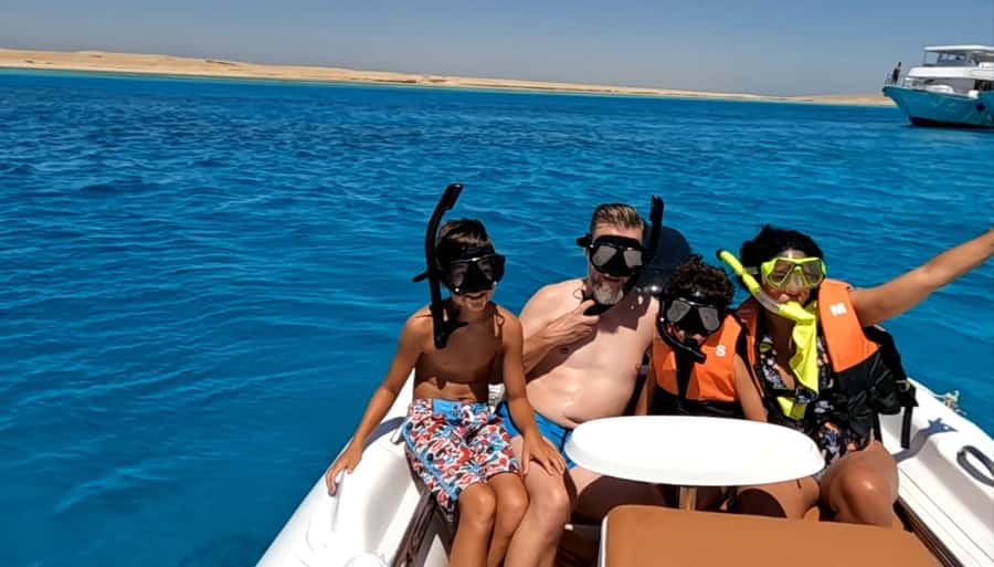 Hurghada: White Island Speedboat Tour, Snorkeling, & Lunch - Why the speedboat makes this trip different