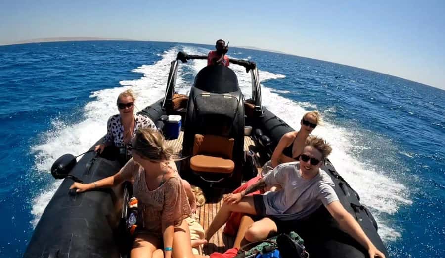Hurghada: White Island Speedboat Tour, Snorkeling, & Lunch - Two 20-minute snorkeling stops