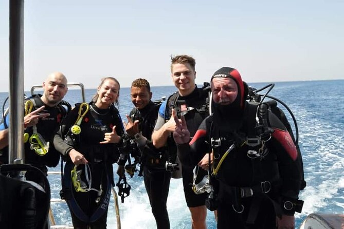 Intro Diving 2 Stops For Beginners with Pick-up and Lunch - Hurghada - Second underwater session: more confidence, same short limit