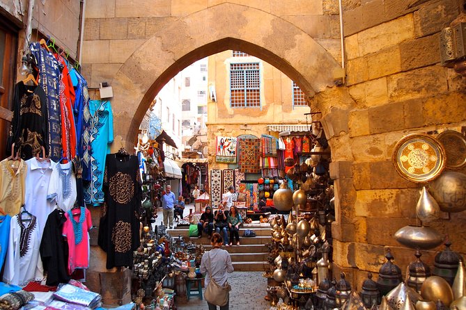 Islamic Cairo Walking Tour: Khan el Khalili, Al-Azhar Mosque - Reading the monuments without rushing