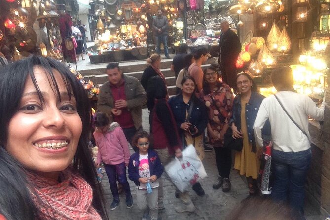 Local Oriental Food Tour from Cairo or Giza hotels - Downtown streets, old Cairo, and modern shopping areas