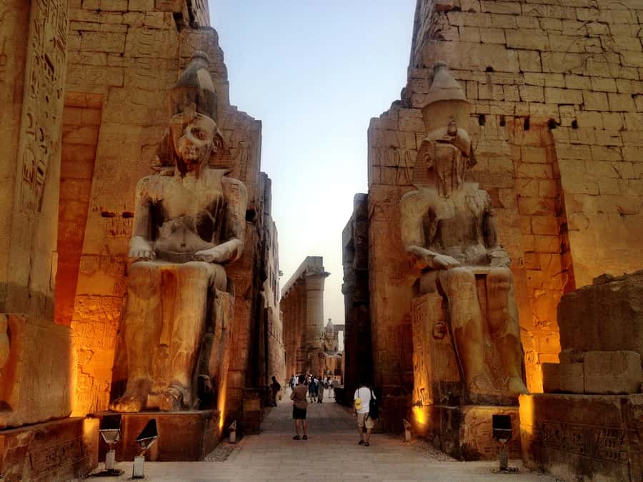 Luxor: 5 Days Nile Cruise with Guided Tours & Abu Simbel - What the cruise experience is likely to feel like