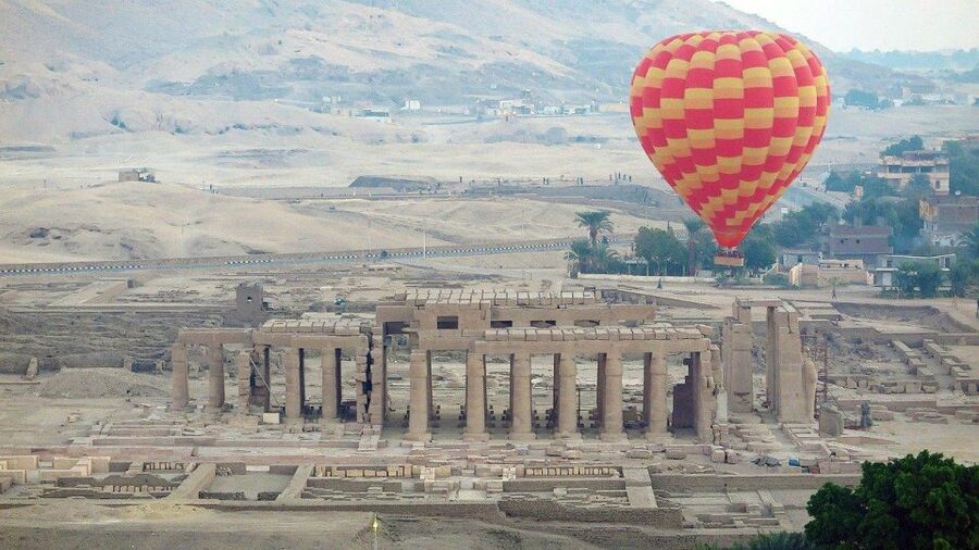 Luxor: Amazing Sunrise Hot Air Balloon Ride - The hour above Karnak, Luxor Temple, and the Nile