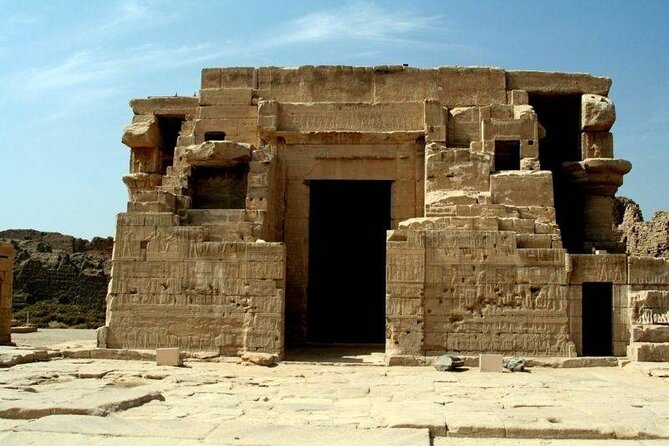 Luxor Day Tour Visit Dendara And Abydos Temples - Dendera Temple of Hathor: color, ceiling, and clever design