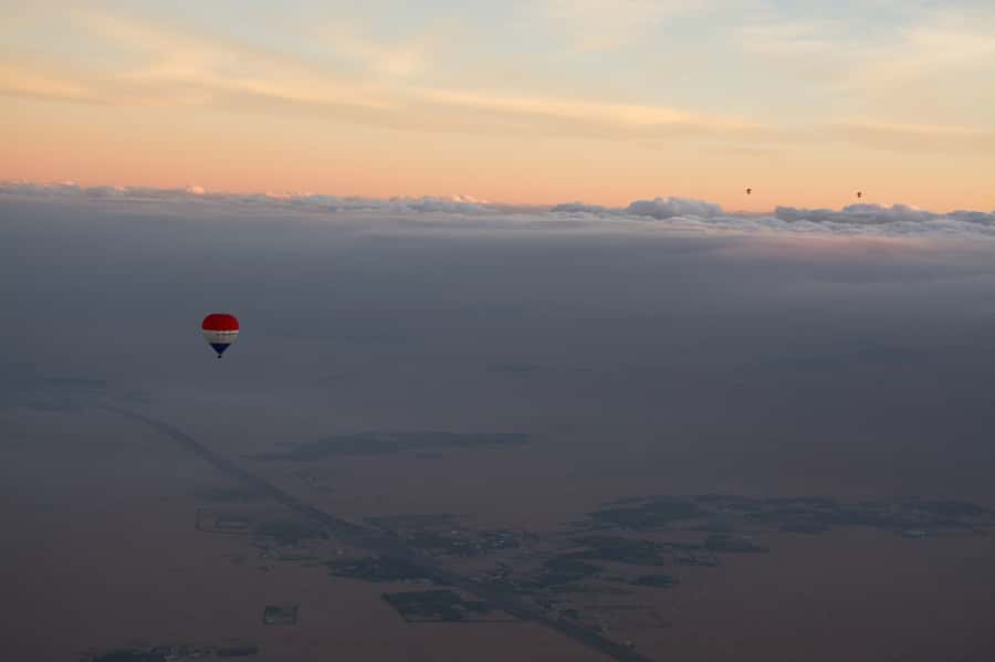 Luxor: Deluxe Sunrise Hot Air Balloon - From your hotel to the West Bank launch field
