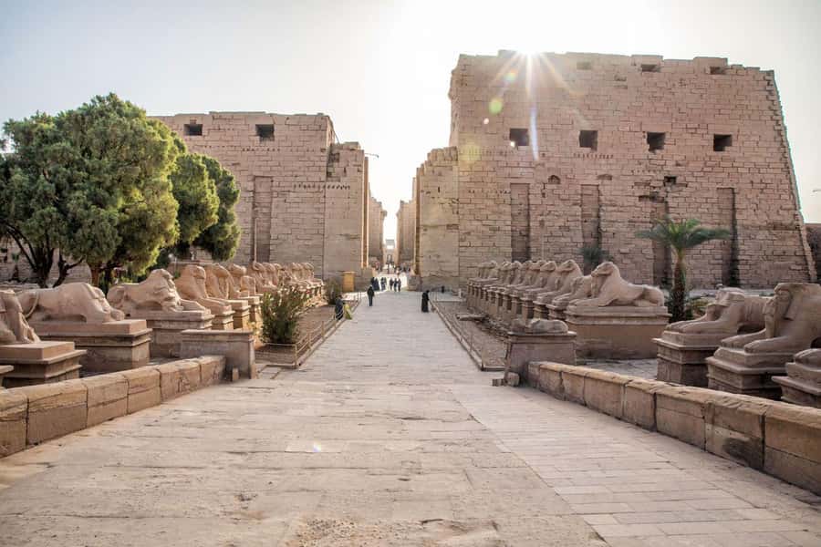 Luxor: East and West Bank Private Full-Day Tour - Karnak Temple: columns, courts, and a giant religious complex