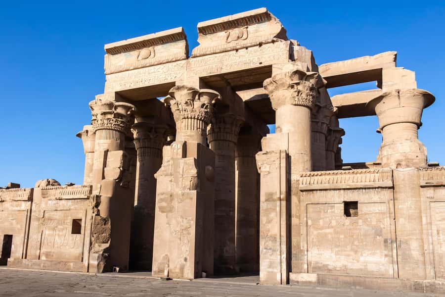 Luxor: Edfu and Kom Ombo Private All-Inclusive Guided Tour - Who should book this day