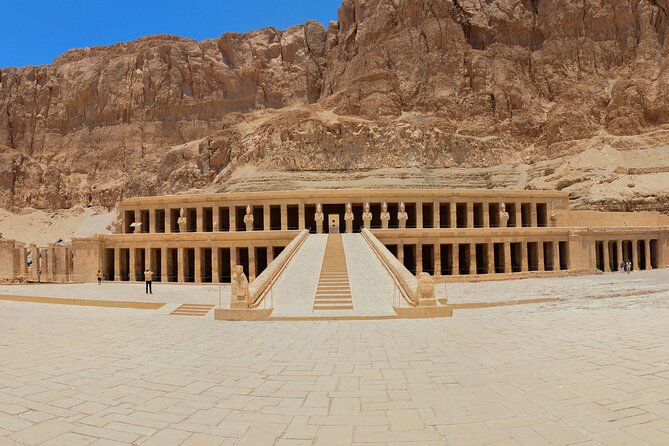 Luxor : Full Day Tour to Luxor West and East Banks & Lunch - Hatshepsut’s three terraces at Deir el-Bahari