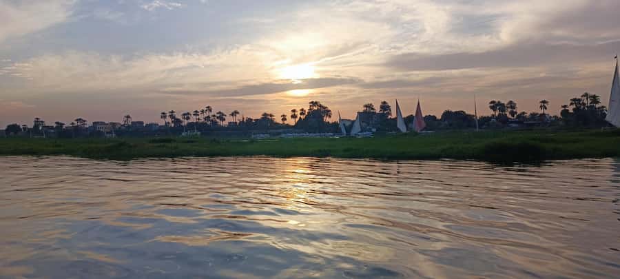 Luxor: Nile River Private Sunset Felucca Ride - How much conversation should you expect?