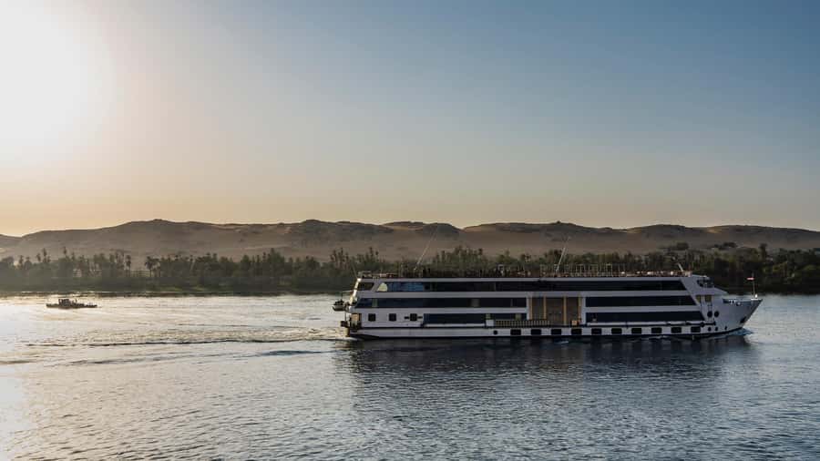 Luxor: One-night Nile Cruise to Aswan with Transfer - Your cabin and the practical comfort level