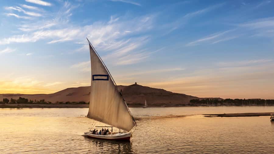 Luxor: Private Felucca Ride with Panoramic Nile Views - Boarding the private felucca