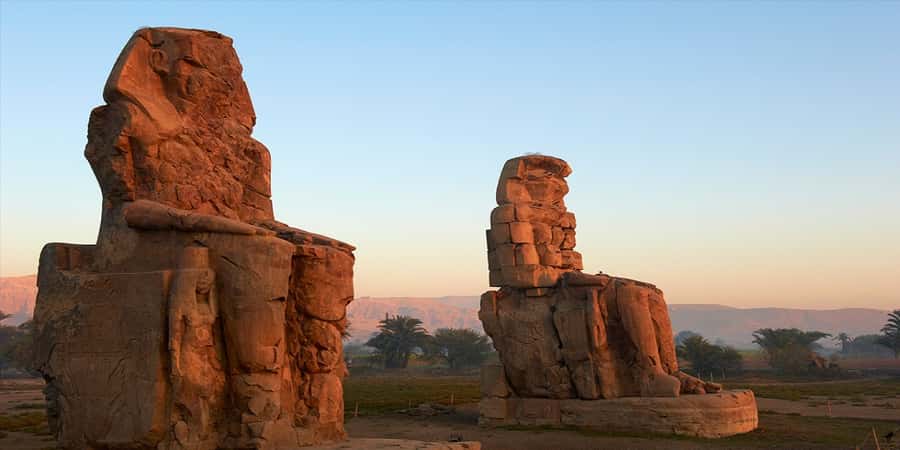 Luxor: Valley of the Kings and Queens Guided Tour with Lunch - Who should book this Luxor tour?