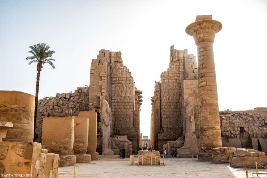 Luxor: West and East Banks All-Inclusive Tour & Balloon Ride - Luxor Temple after dark or in late light