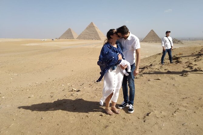 Luxury Private Tour Giza pyramids ,Sphinx ,Camel Rid and Lunch - Koshary Lunch and Egyptian Flavors