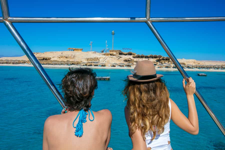 Mahmya Island: Red Sea Sailing Experience - Reaching Mahmya by boat from Mahmya Beach