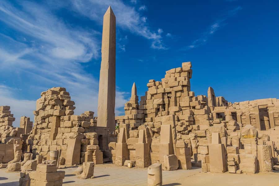 Makadi Bay: Luxor Highlights & King Tut Tomb Full-Day Tour - Key points to know before booking