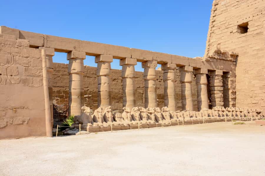 Makadi Bay: Luxor Private Tour Kings Valley and Hatshepsut - Who should book this 12-hour excursion?