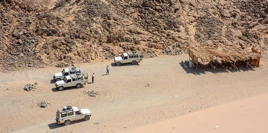 Makadi Bay: Mega Tour Jeep, ATV, Buggy, Camel, Dinner & Show - Who will enjoy this six-hour outing